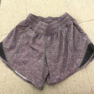Lululemon Hotty Hot Shorts 4inch